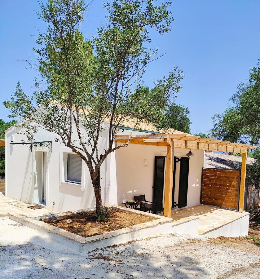 The Old Stables Apartment Vatos Exterior photo